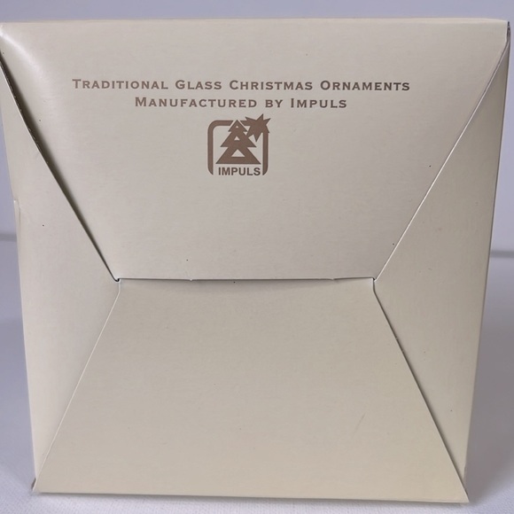 EUROPEAN BLOWN GLASS MOTORHOME HOLIDAY ORNAMENT - Picture 10 of 12